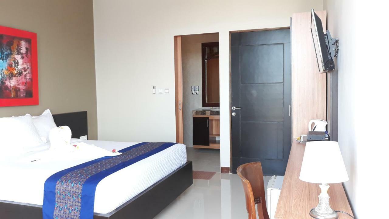 Asiana Lovina Hotel Exterior photo